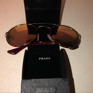 Authentic Prada sunglasses!